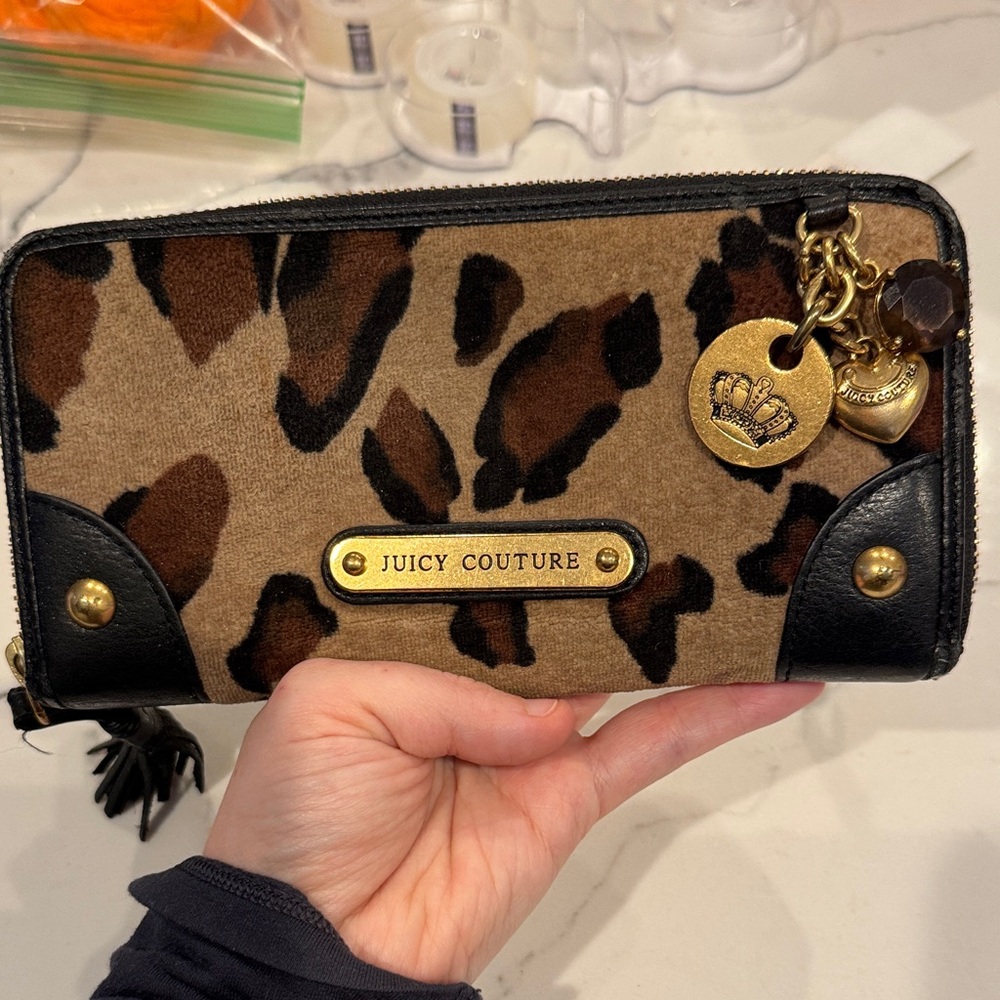 Vintage juicy couture leopard wallet
